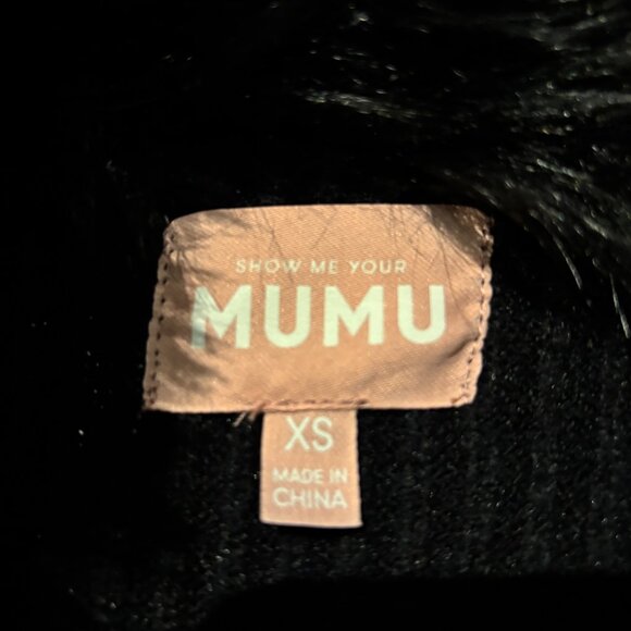 Show me your Mumu Lombardi Fur (Faux) collar black sweater jacket - Picture 6 of 6